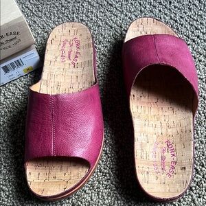 Women's Kork - Ease Tutsi Fuchsia Pink Slide Sandals. Size 11